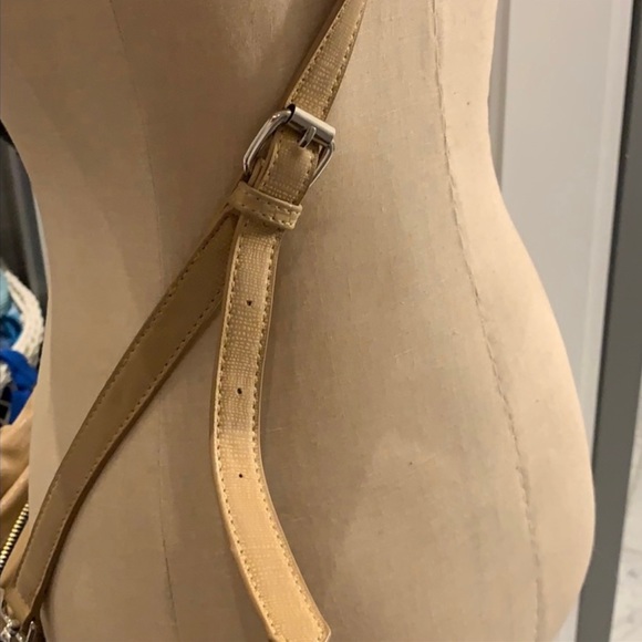 Free People Cross Body Purse with removable cross strap - Picture 11 of 11